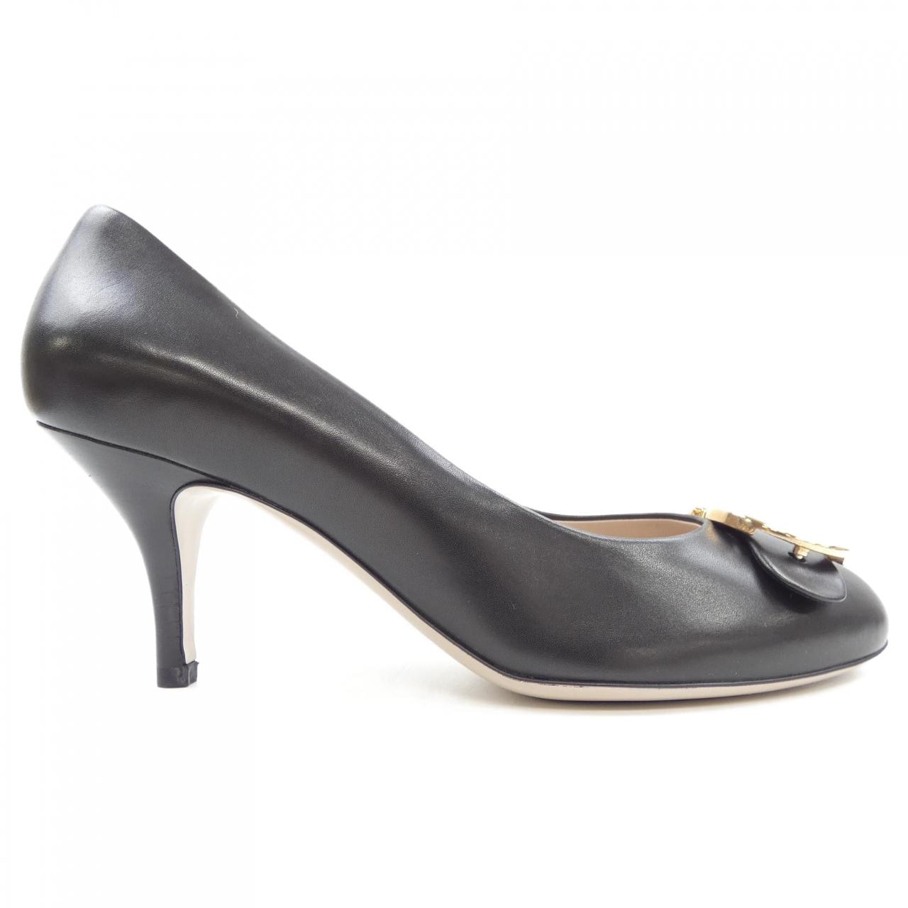 サルヴァトーレフェラガモ SALVATORE FERRAGAMO パンプス