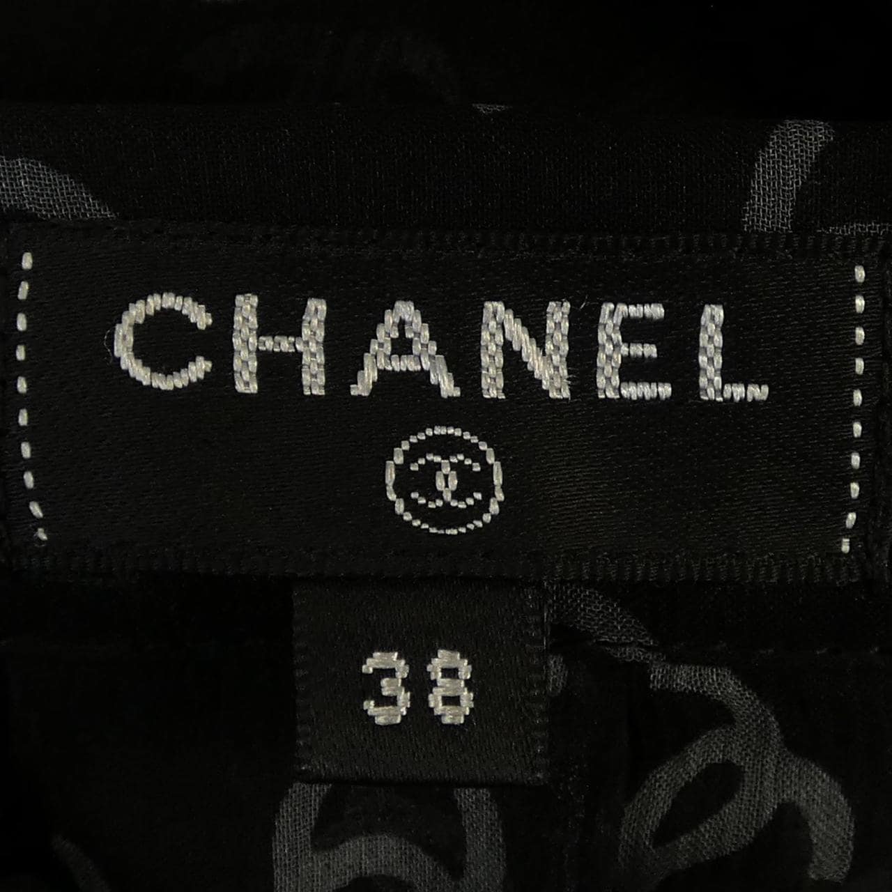 CHANEL P63217V39211 半身裙