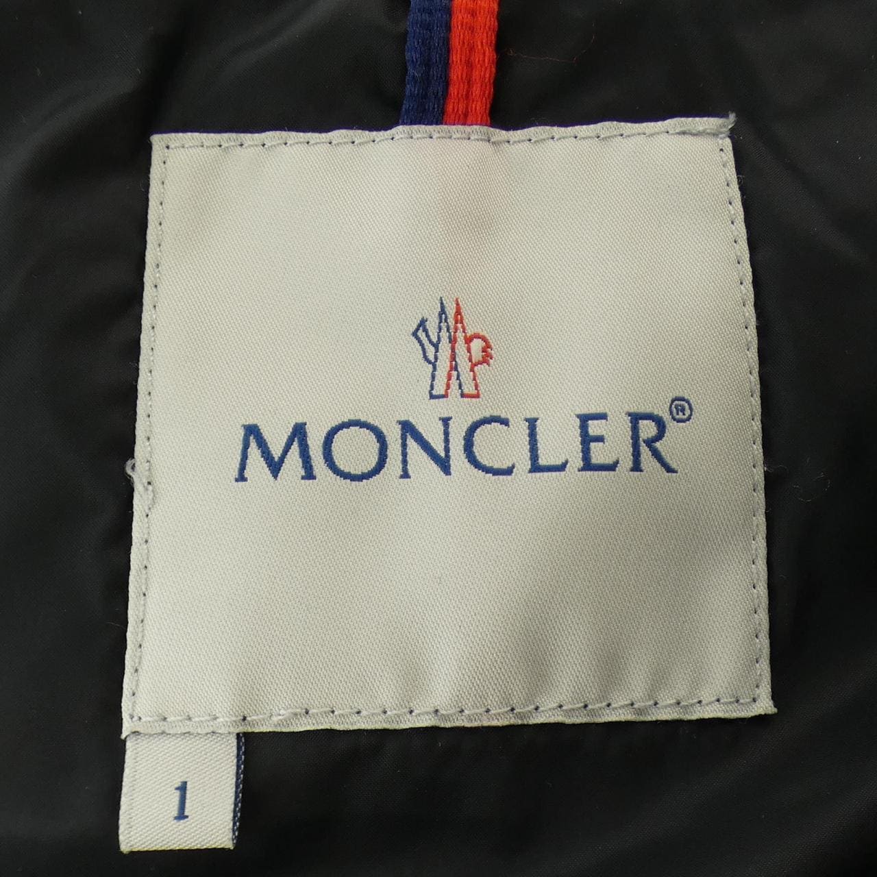 モンクレール MONCLER 45308/50 ダウンジャケット