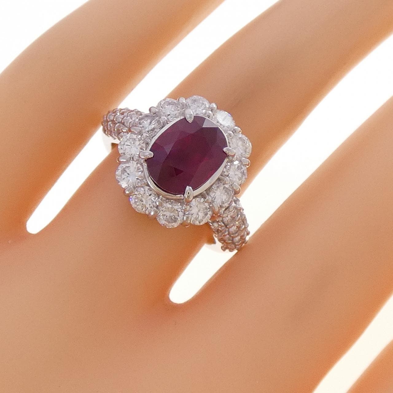 PT900 ピジョンブラッド ルビー リング 2.60CT ビルマ産