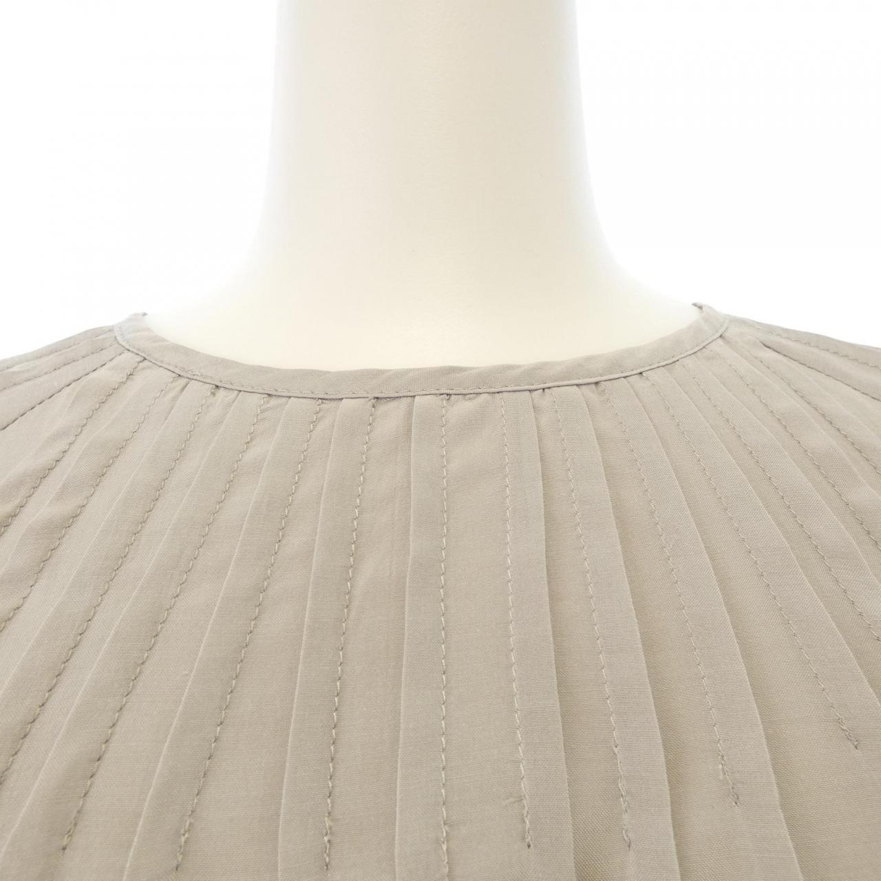 モラビトブラン MORABITO BLANC トップス