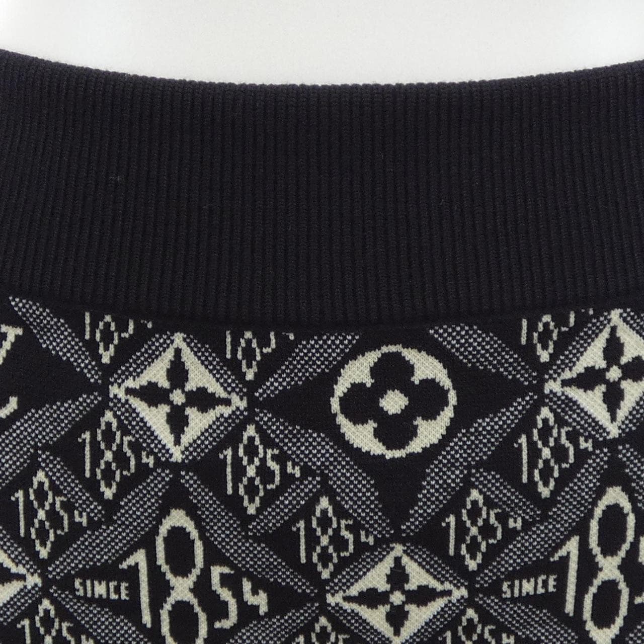 ルイヴィトン LOUIS VUITTON SINCE1854 FKKZ99ZIF スカート