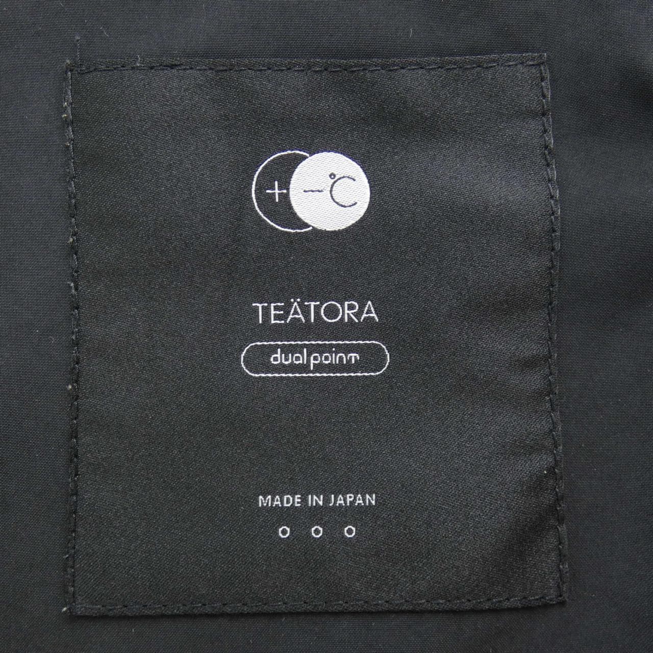 テアトラ TEATORA コート