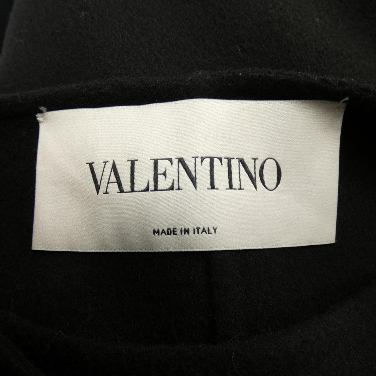 VALENTINO cape