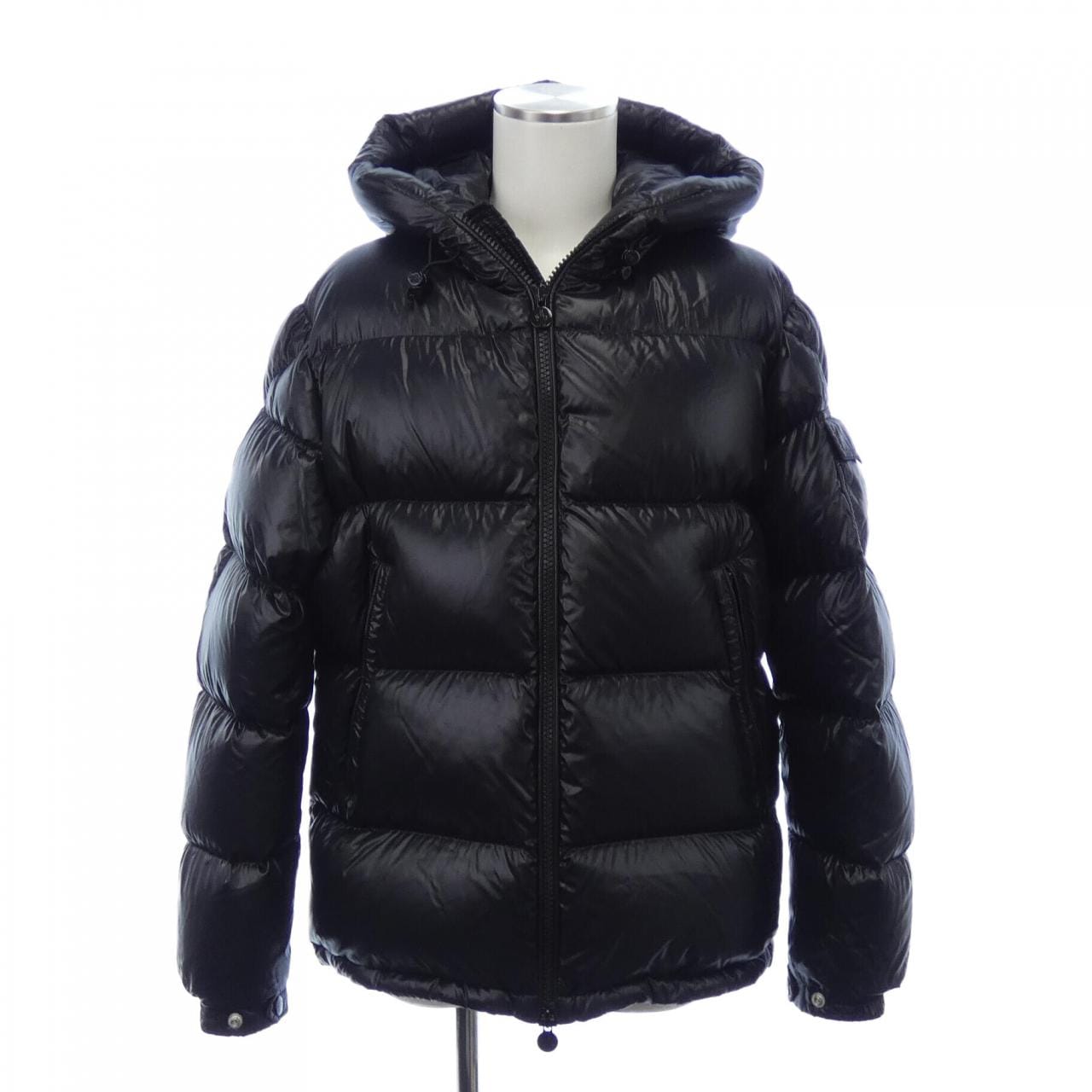 モンクレール MONCLER ダウンジャケット