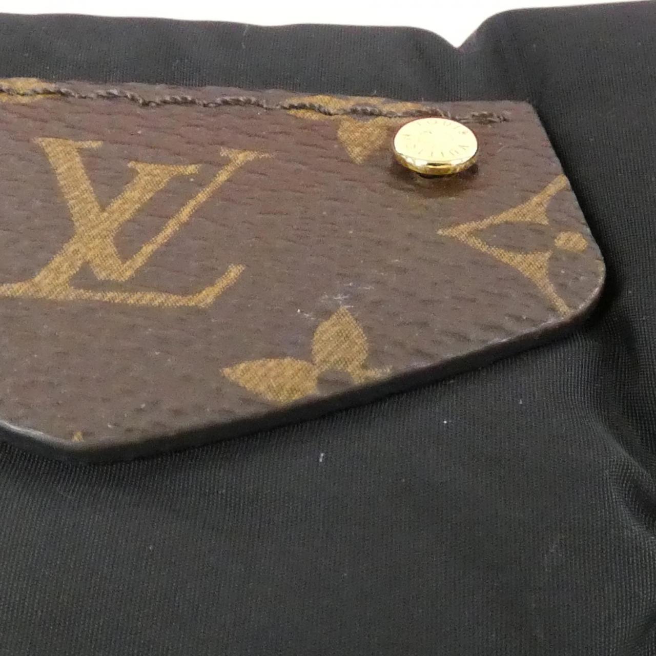 LOUIS VUITTON LV 枕头大号多口袋配件 M58980 单肩包