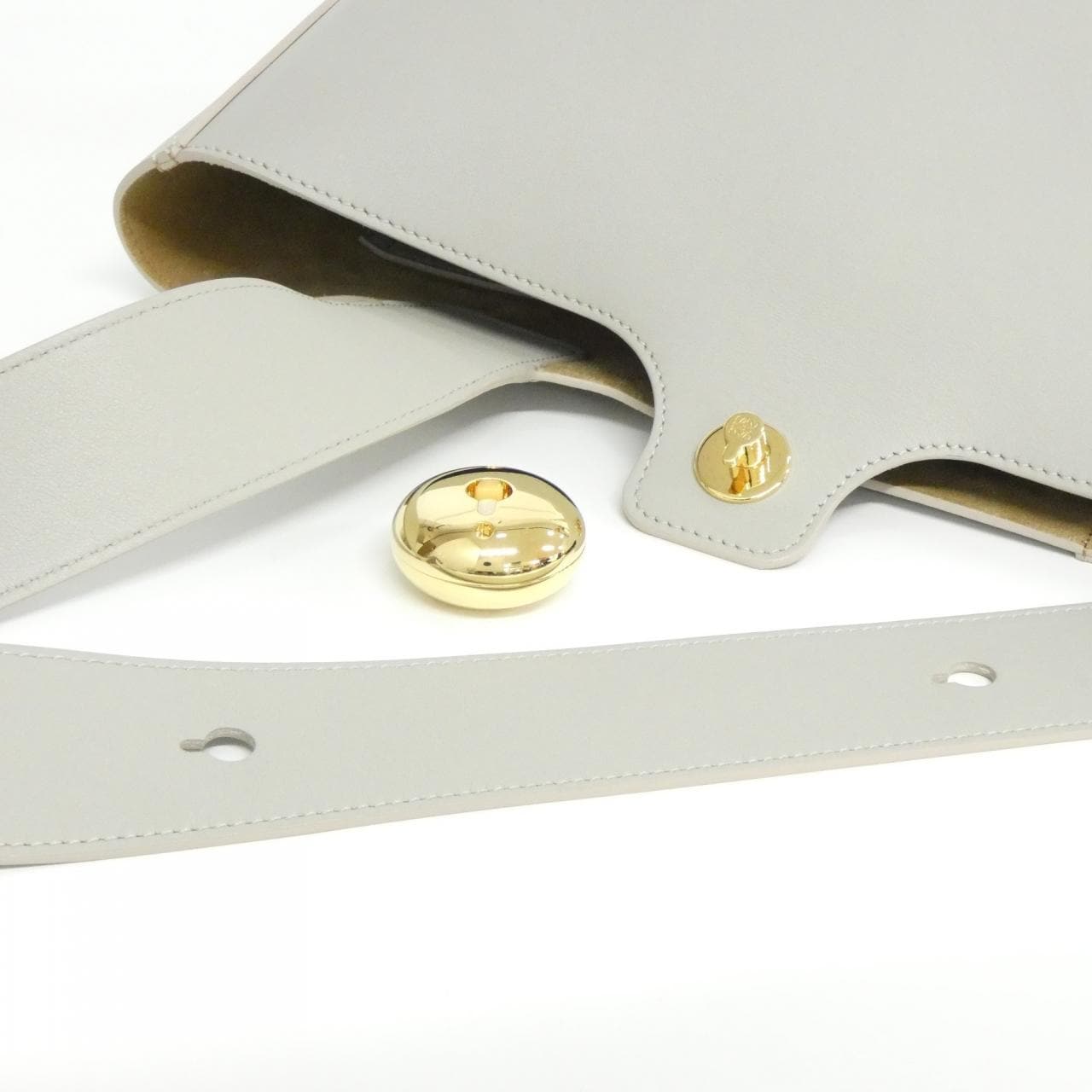 ロエベ ペブル バケット バッグ ミディアム AANBBBWX01 ショルダーバッグ