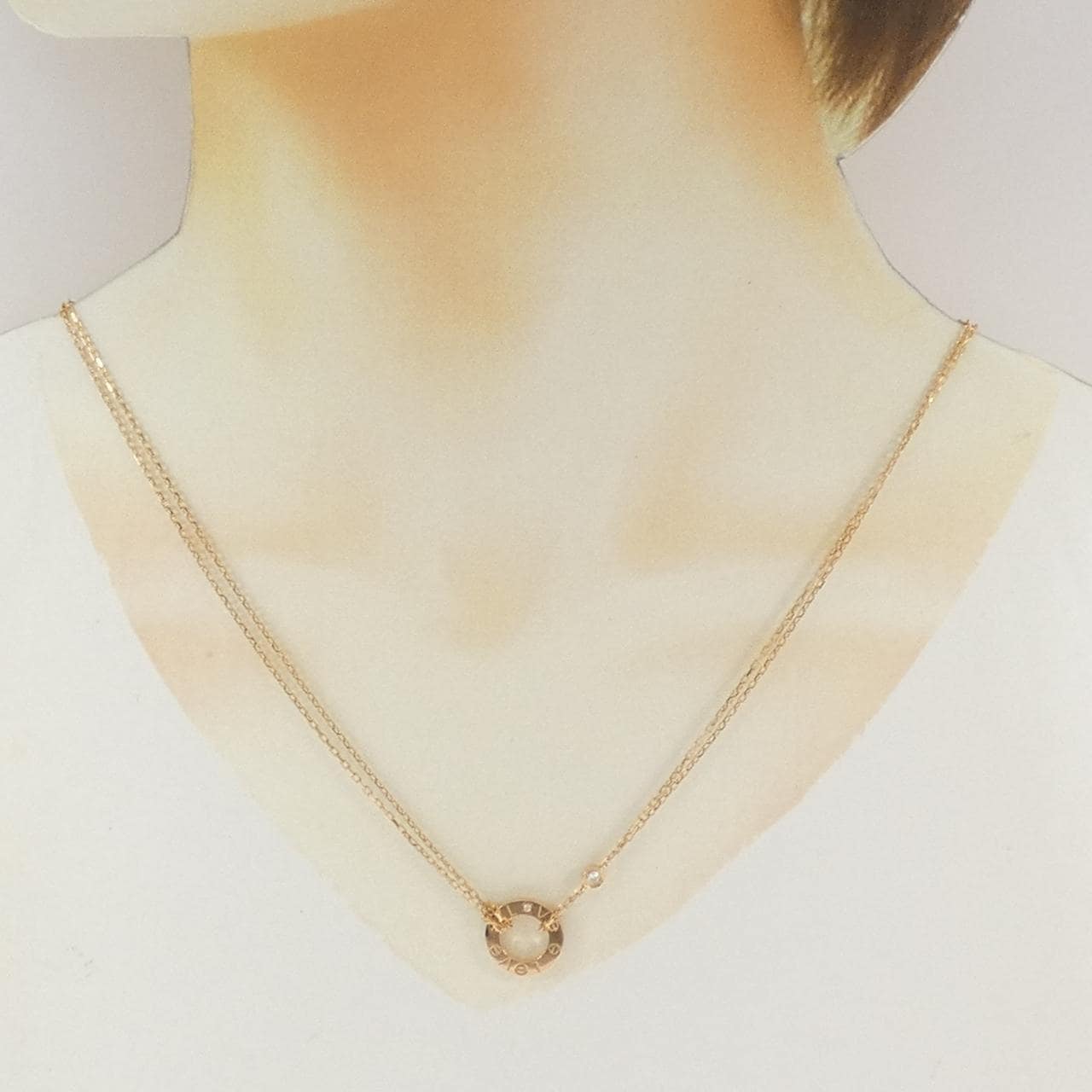 カルティエ ラブ ネックレス