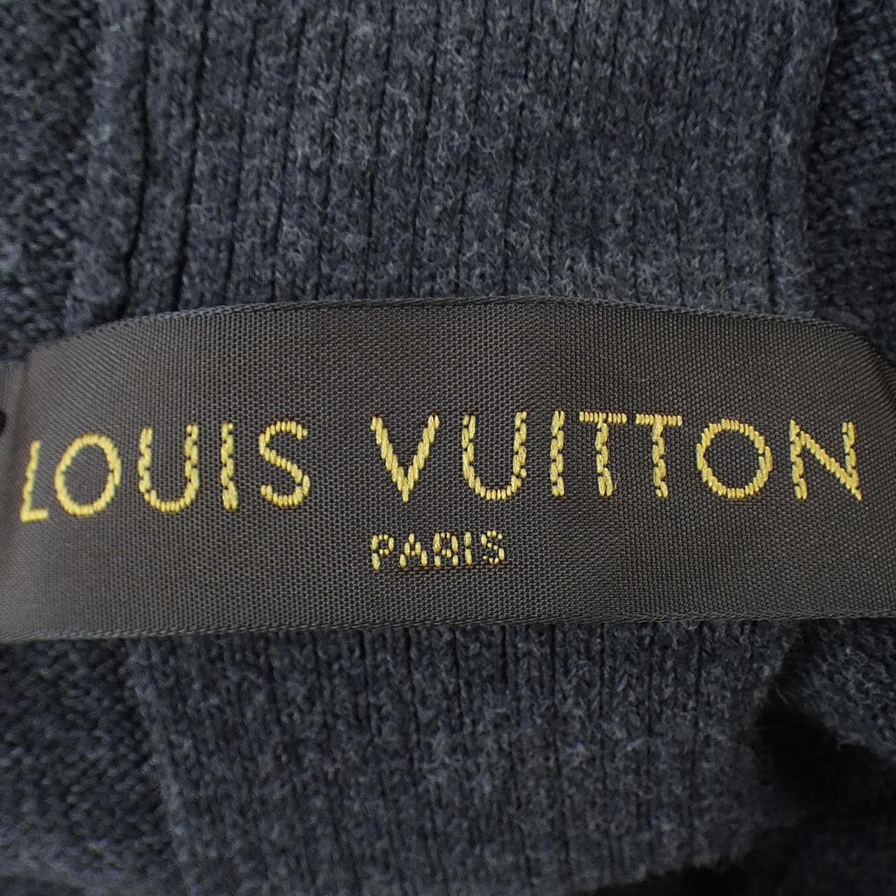 ルイヴィトン LOUIS VUITTON HBN40WOC7 パーカー