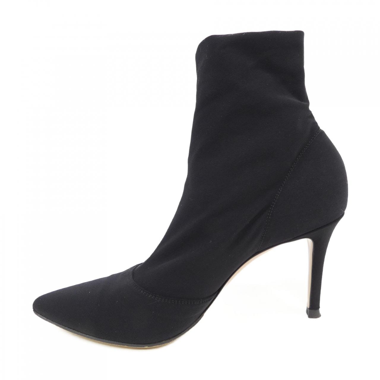 ジャンヴィトロッシ GIANVITO ROSSI ブーツ