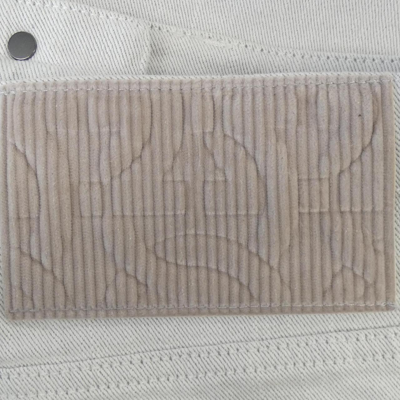 サルヴァトーレフェラガモ SALVATORE FERRAGAMO ジーンズ