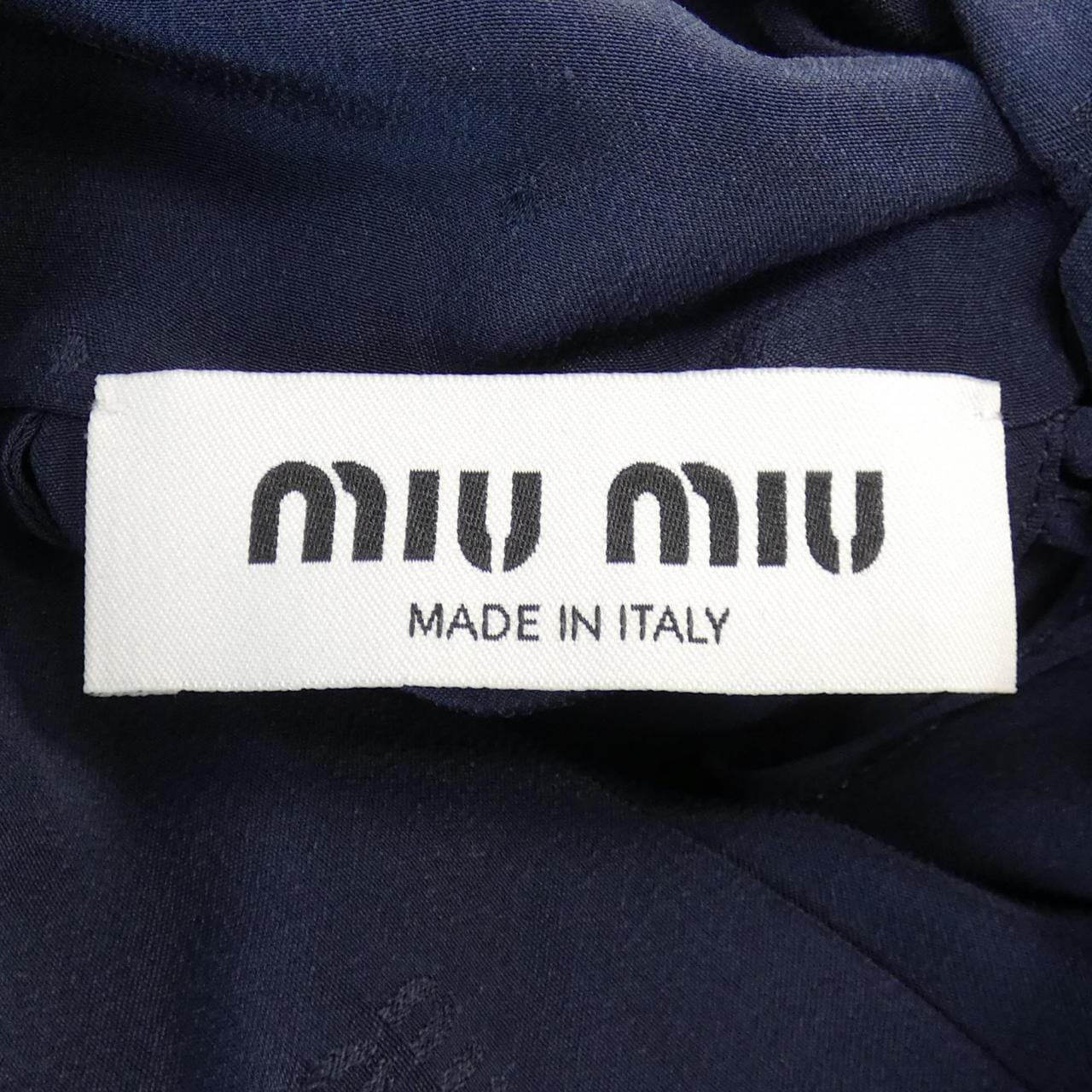 ミュウミュウ MIU MIU MT1806 SOOO 14BK トップス