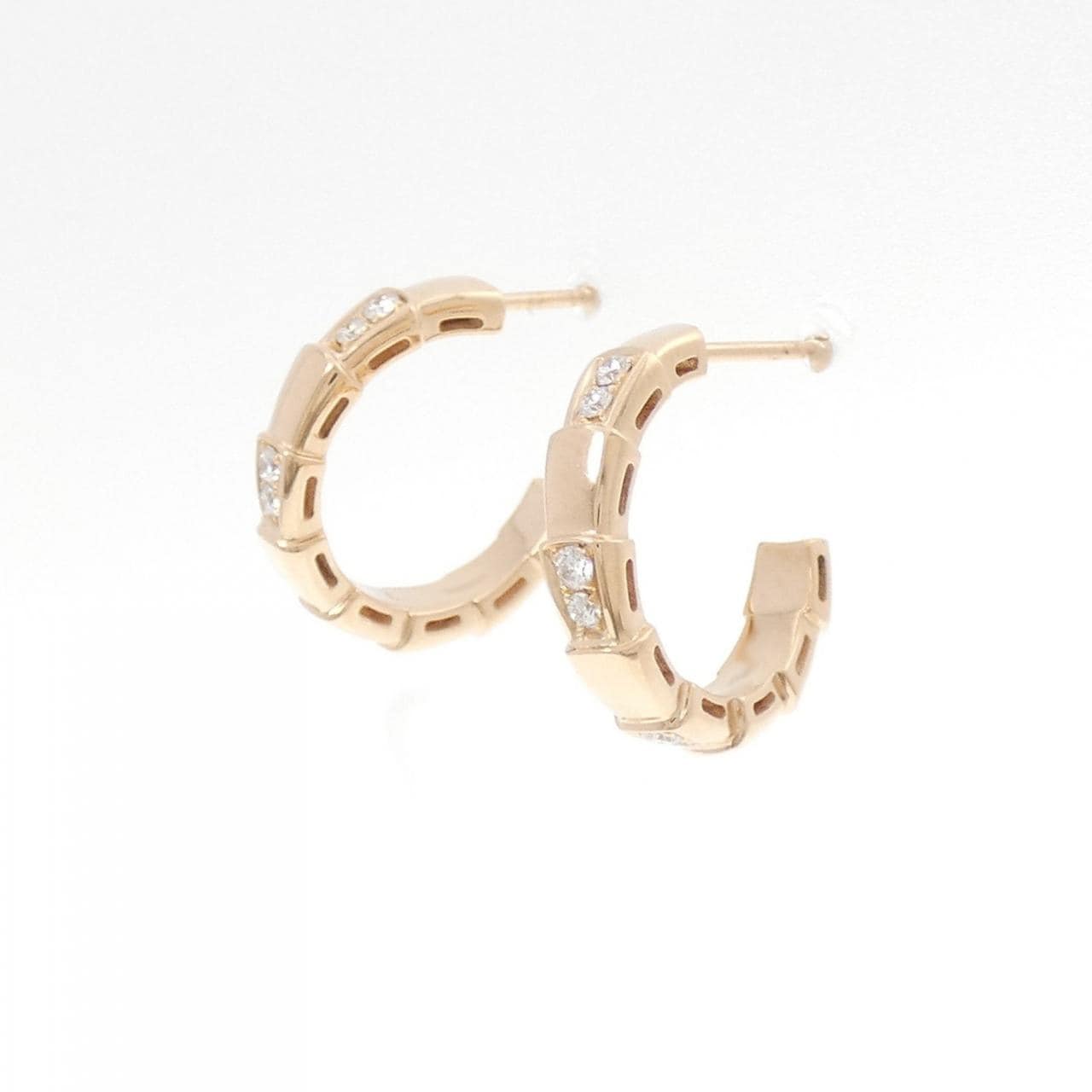 ブルガリ セルペンティ ピアス