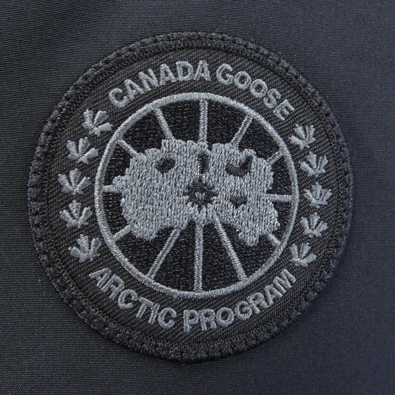 カナダグース CANADA GOOSE BLACK LABEL 2054MB FREESTYLE フリースタイル ダウンベスト
