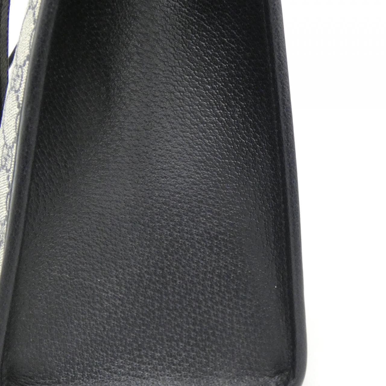 グッチ 659983 K9GSN バッグ