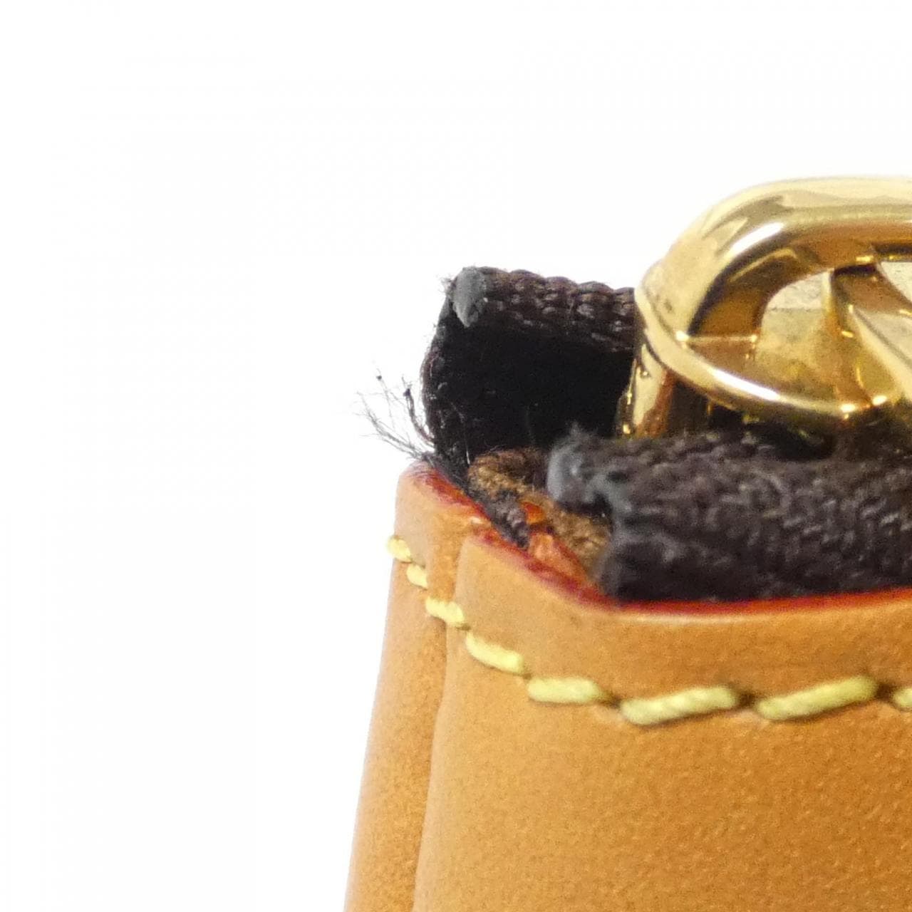 ルイヴィトン モノグラム アーカイヴ ポシェット ヴォワヤージュ スープル M14057 セカンドバッグ