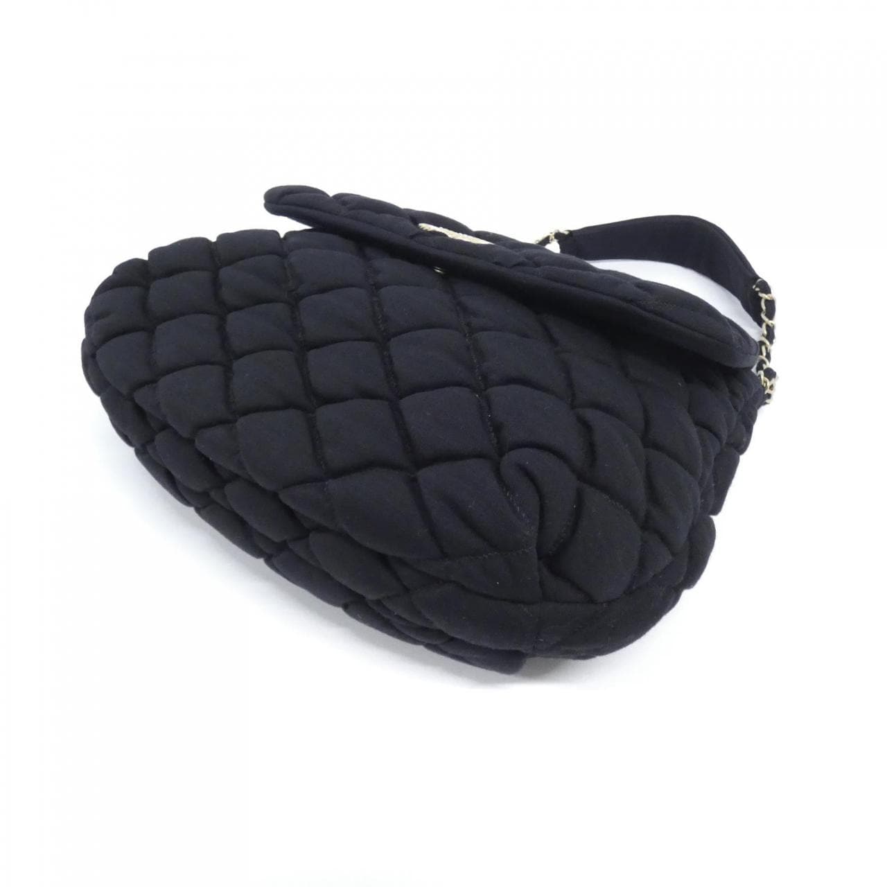 シャネル バブルキルト ライン ショルダーバッグ