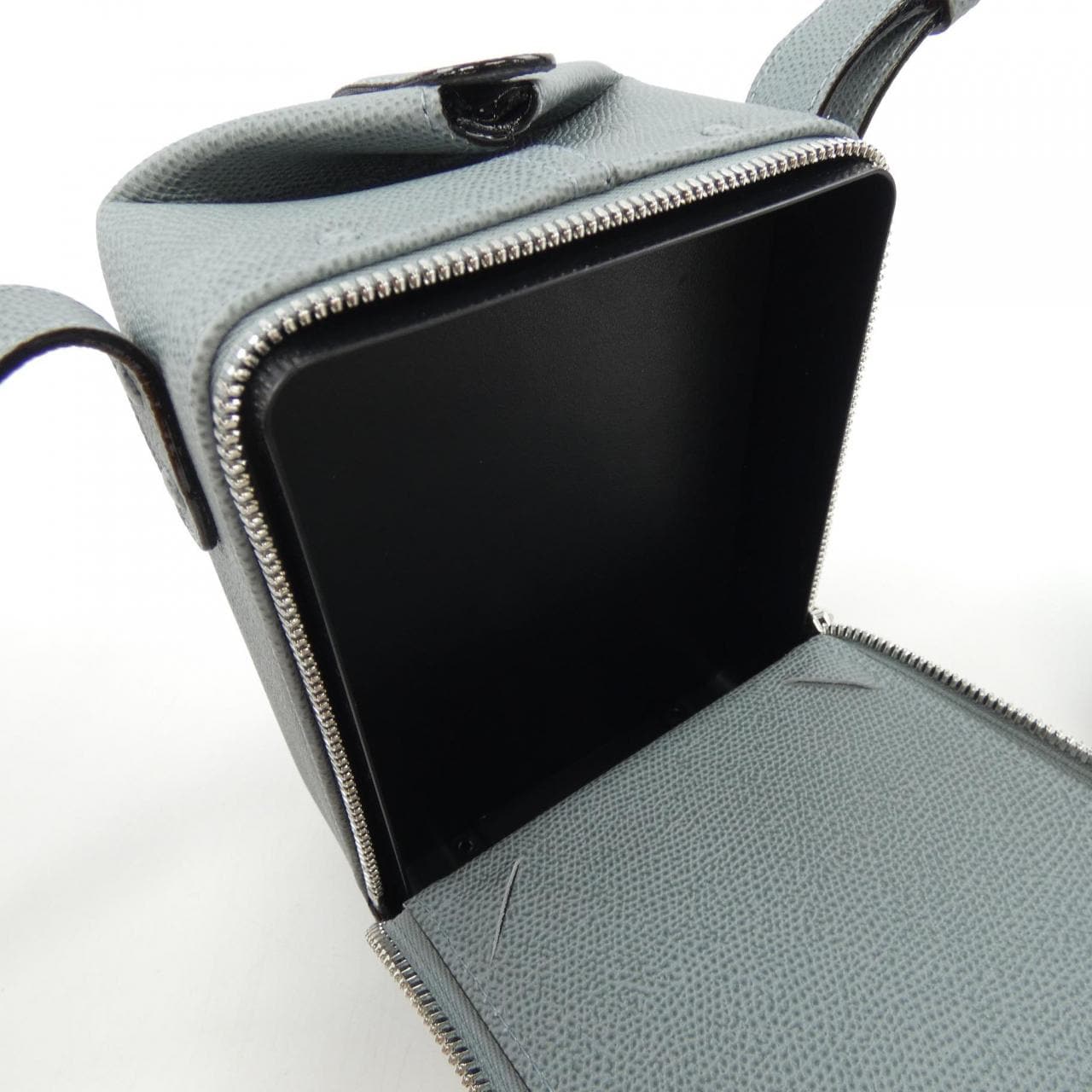 ヴァレクストラ VALEXTRA トリック トラック クロスボディ WBSR0024028LRL99 BAG