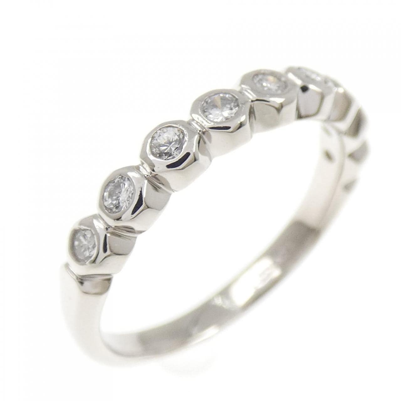 PT900 ダイヤモンド リング 0.18CT