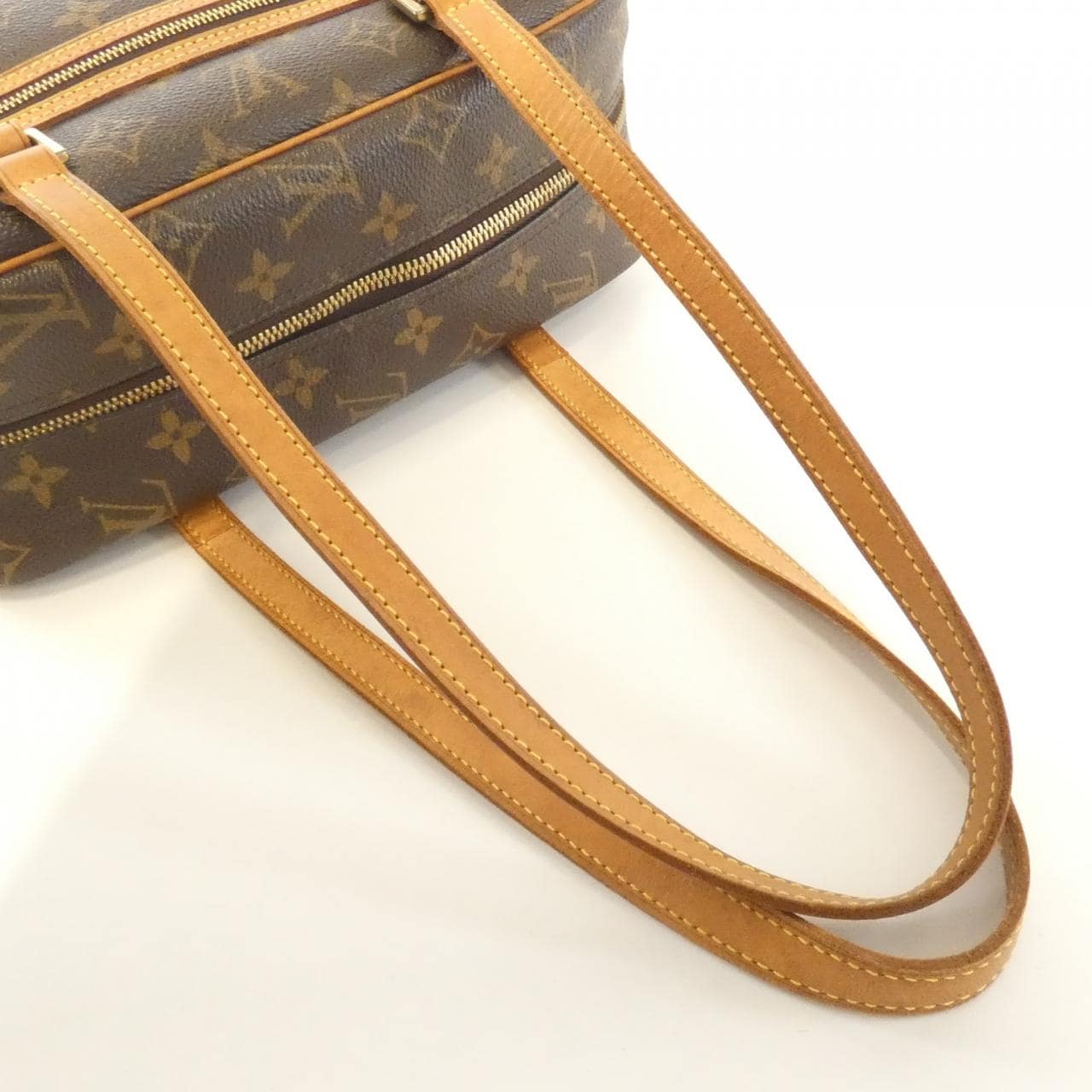 ルイヴィトン モノグラム シテ MM M51182 ショルダーバッグ