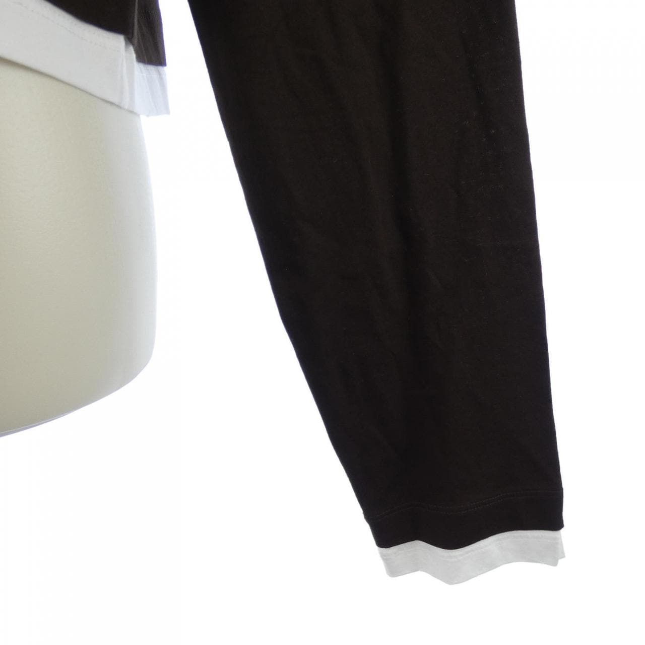 プラダ PRADA ジャージー Tシャツ 34668 SAAO 15ZG Tシャツ