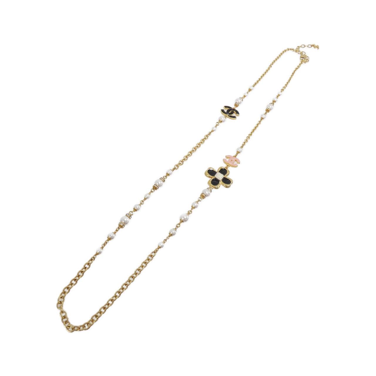 CHANEL necklace