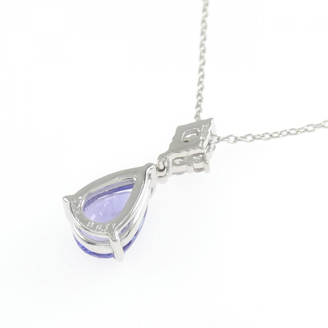 K18WG タンザナイト ネックレス 1.04CT