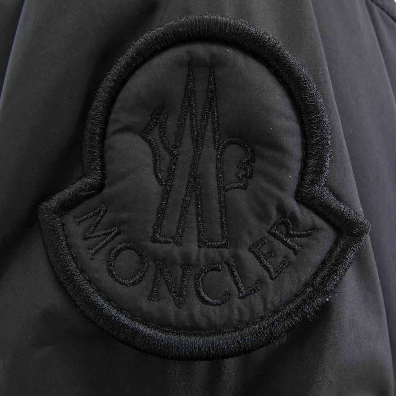 モンクレール MONCLER JUCAR ダウンジャケット
