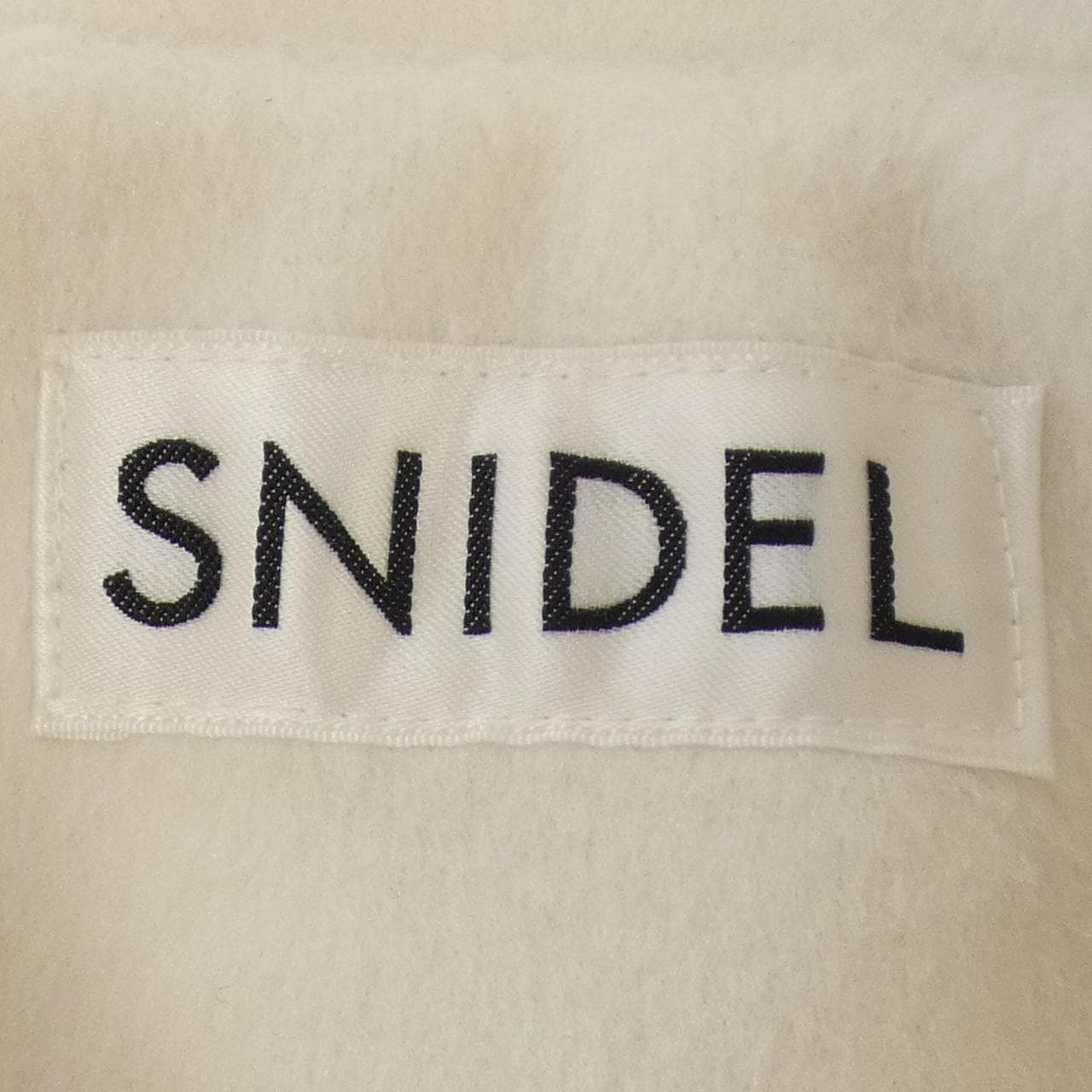 スナイデル Snidel ケープ