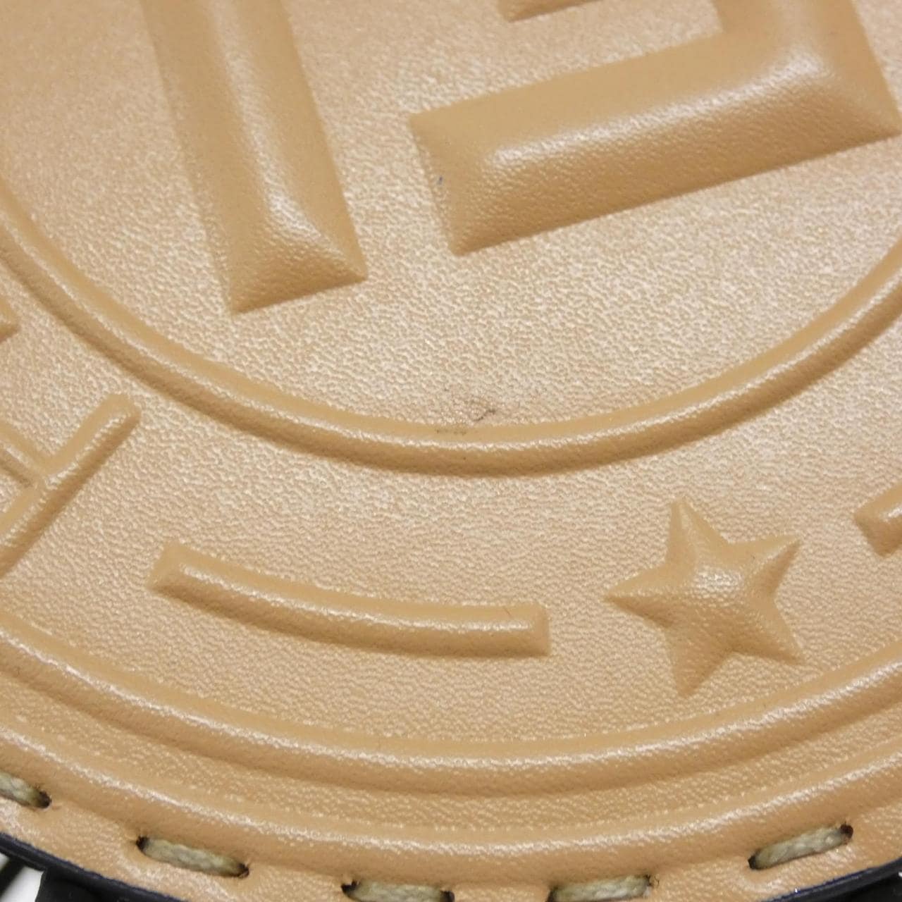 フェンディ フェンディ バスケット ミディアム 8BH389 AFG3 バッグ