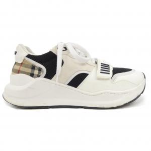 バーバリー BURBERRY スニーカー