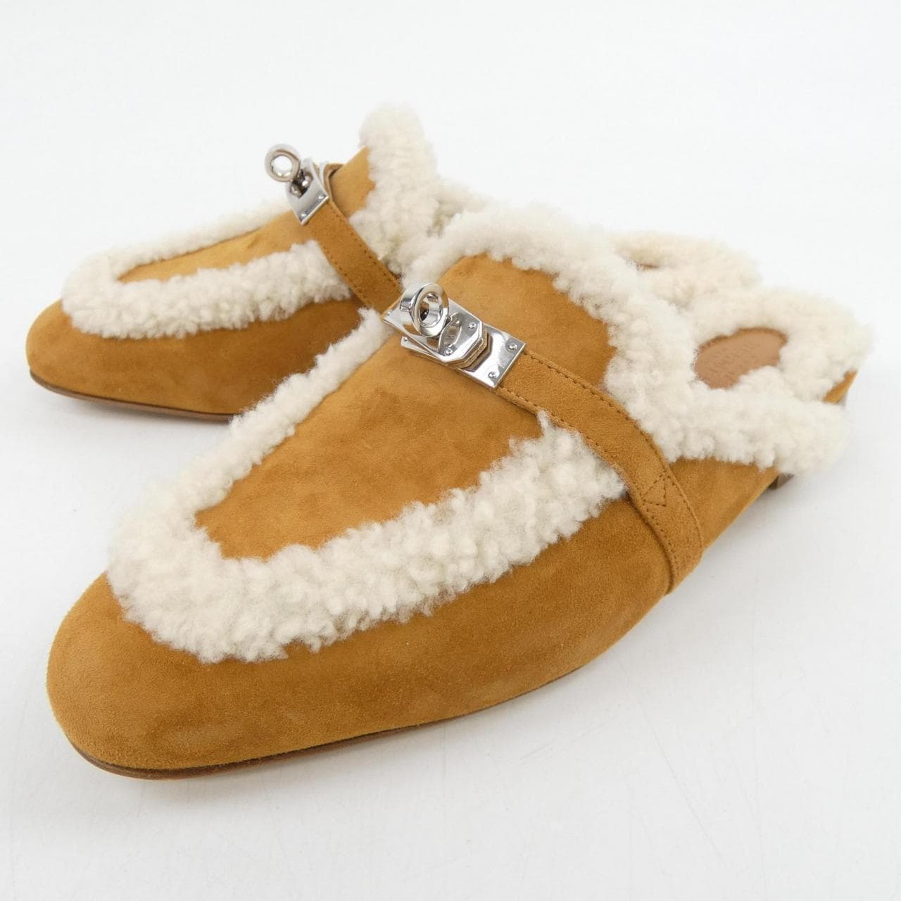 HERMES Oz Kelly 扣環涼鞋 242107Z