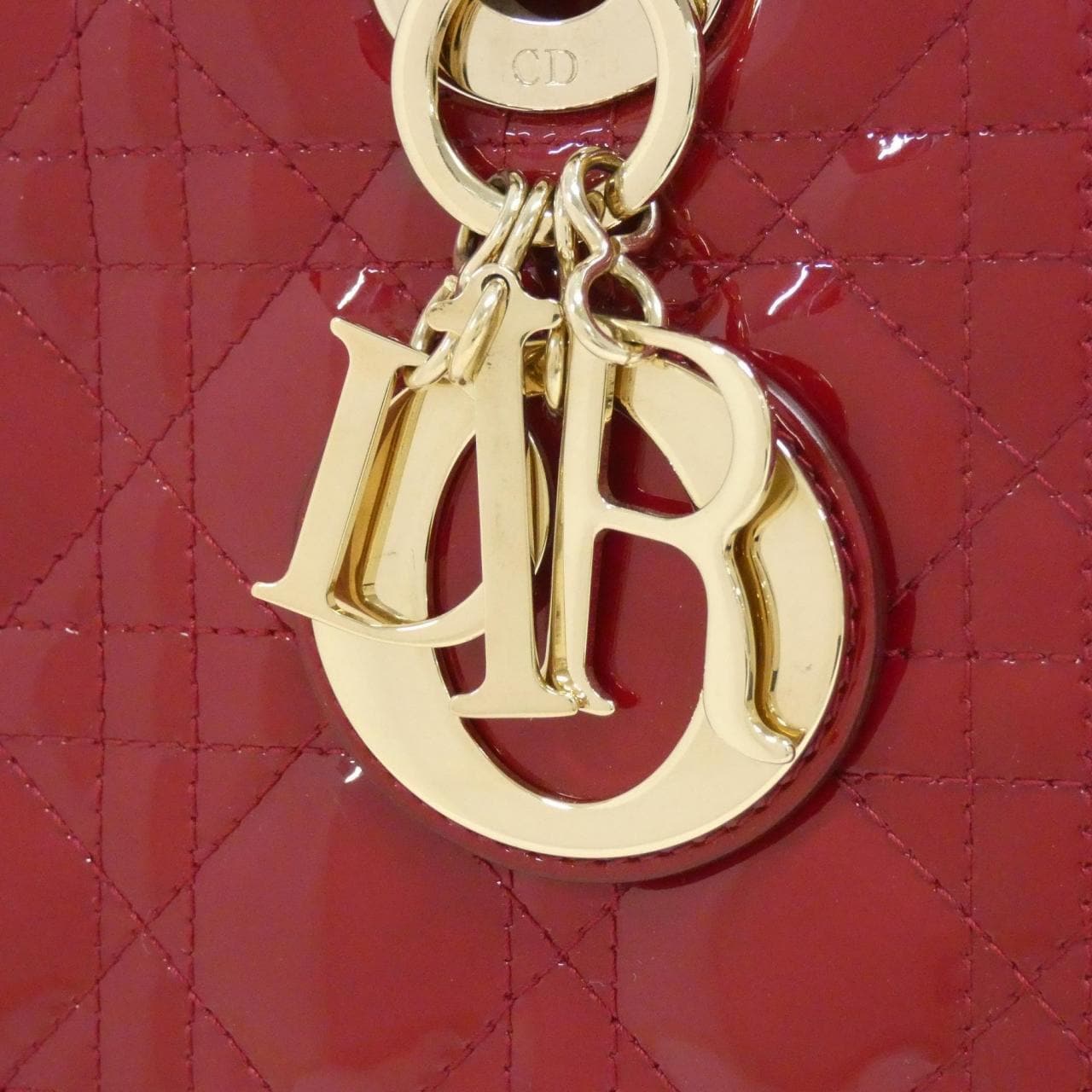 Christian DIOR Lady DIOR中 M0565OWCB 包