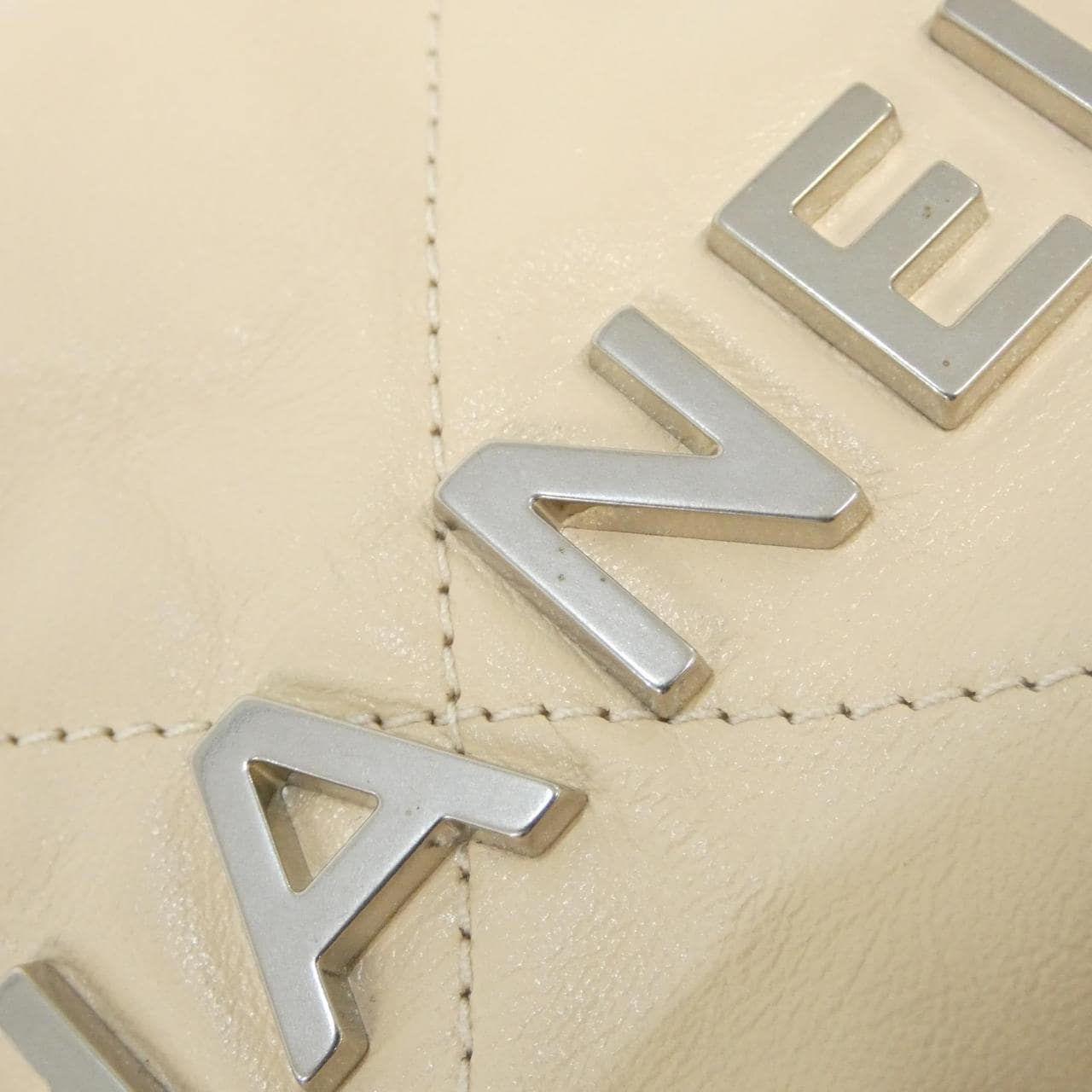 シャネル シャネル22 ライン MINI AS3980 ショルダーバッグ