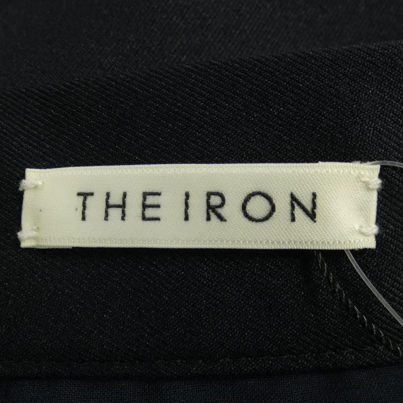 アイロン THE IRON スカート