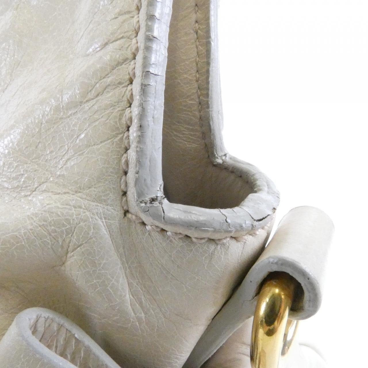 ミュウミュウ RT0438 バッグ