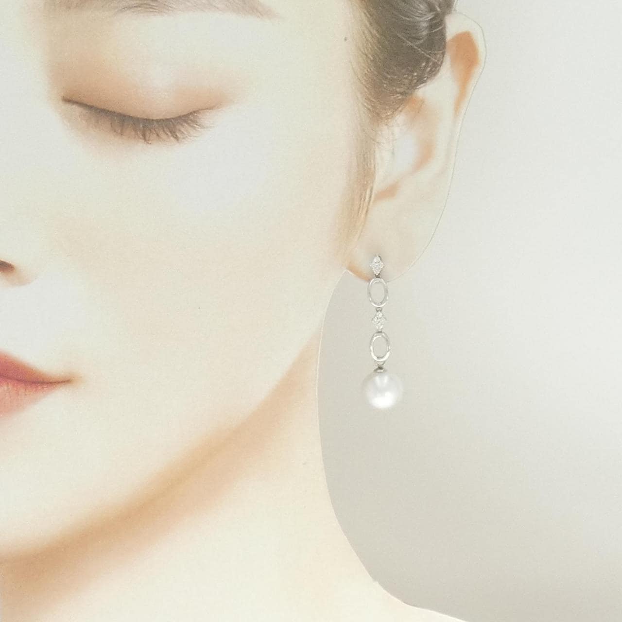 K18WG/PT900 白蝶パール ピアス 10.4mm