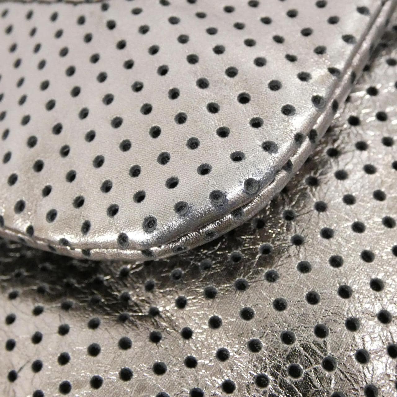 シャネル ショルダーバッグ