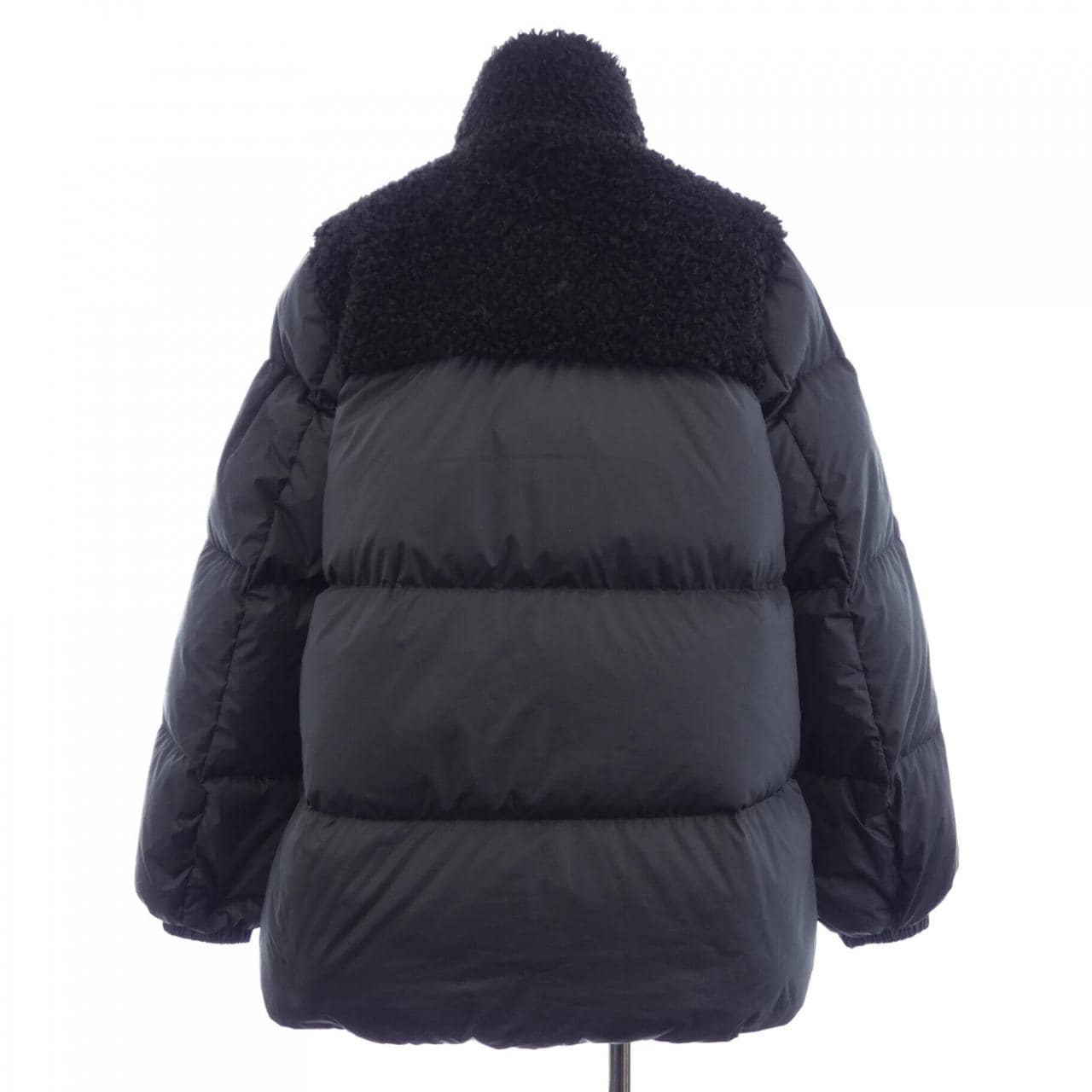 モンクレール MONCLER ESNAIE ダウンジャケット