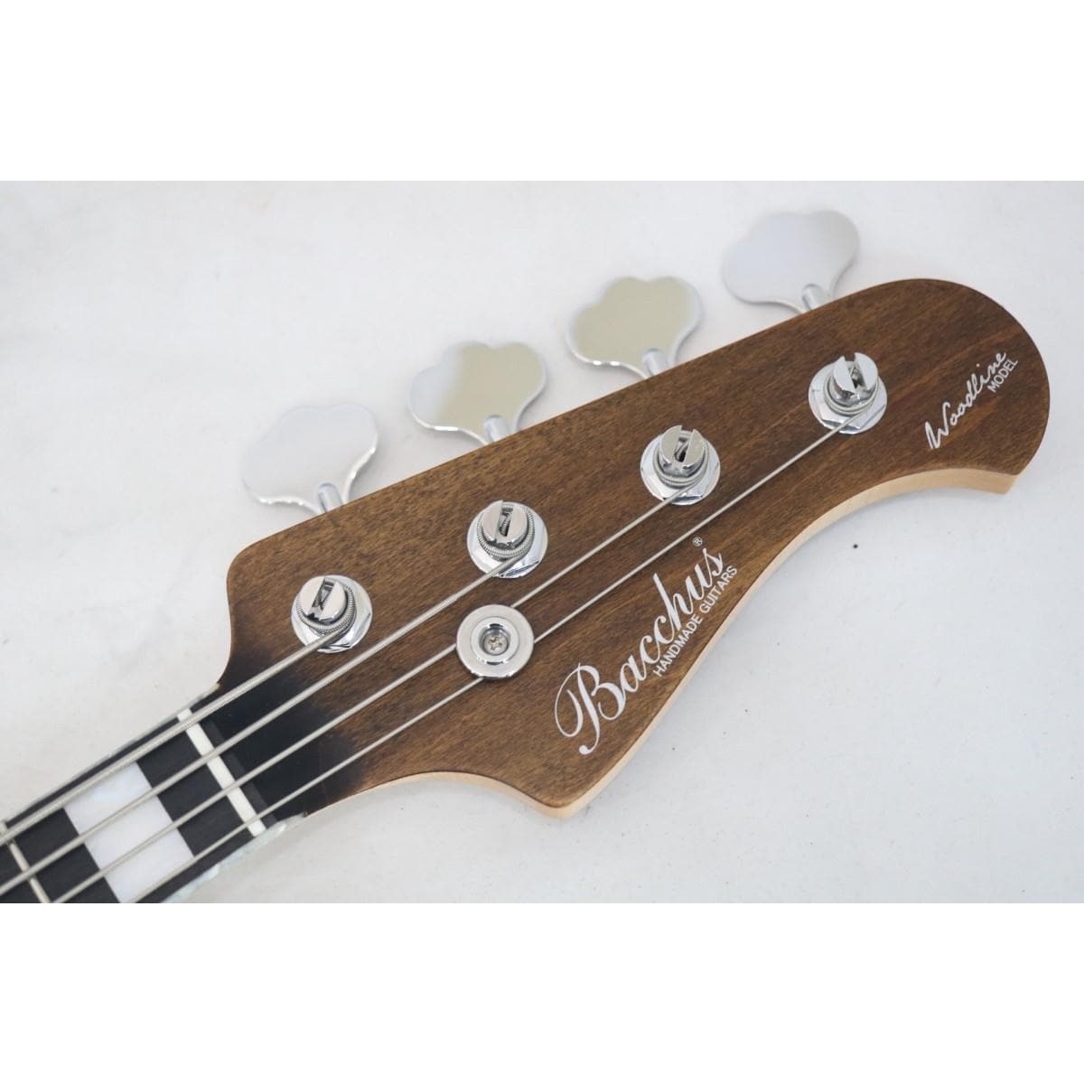 ＢＡＣＣＨＵＳ　　ＷＯＯＤＬＩＮＥ　４１７　ＢＲ／ＯＩＬ
