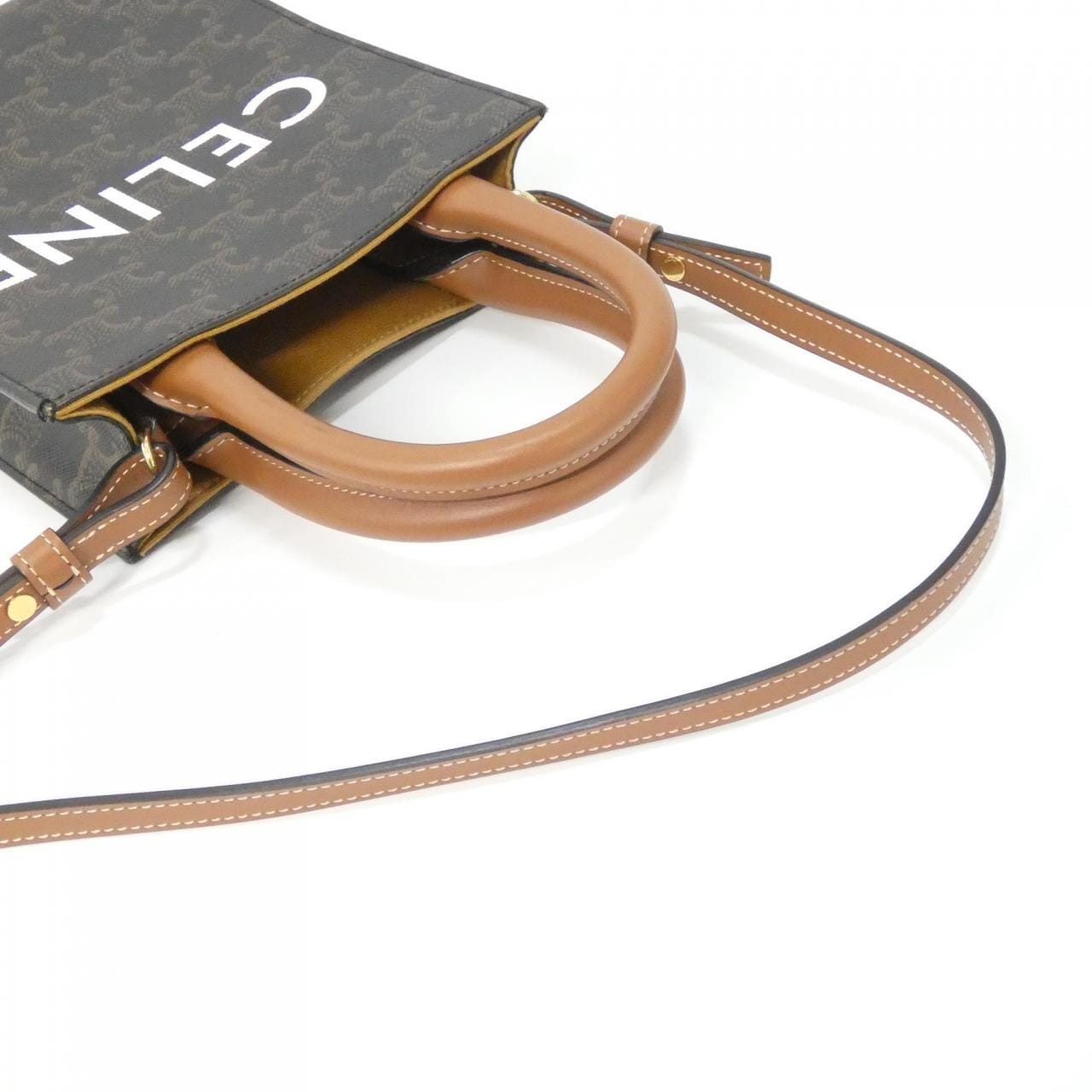 セリーヌ ミニ バーティカル カバ 194372BZK バッグ