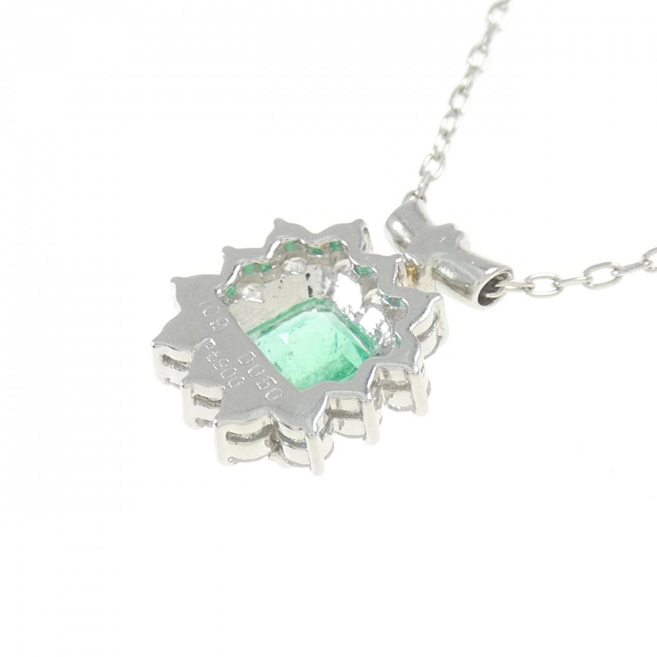 PT Emerald Necklace 1.09CT