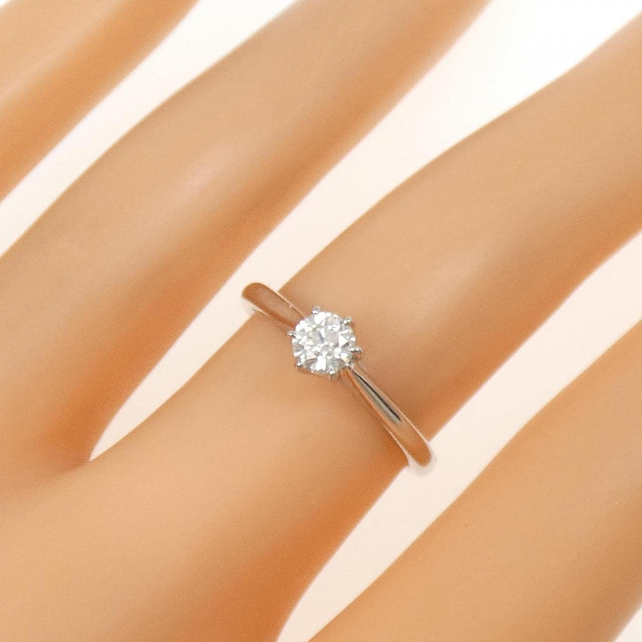 PT950 ダイヤモンド リング 0.274CT G VS2 EXT H&C