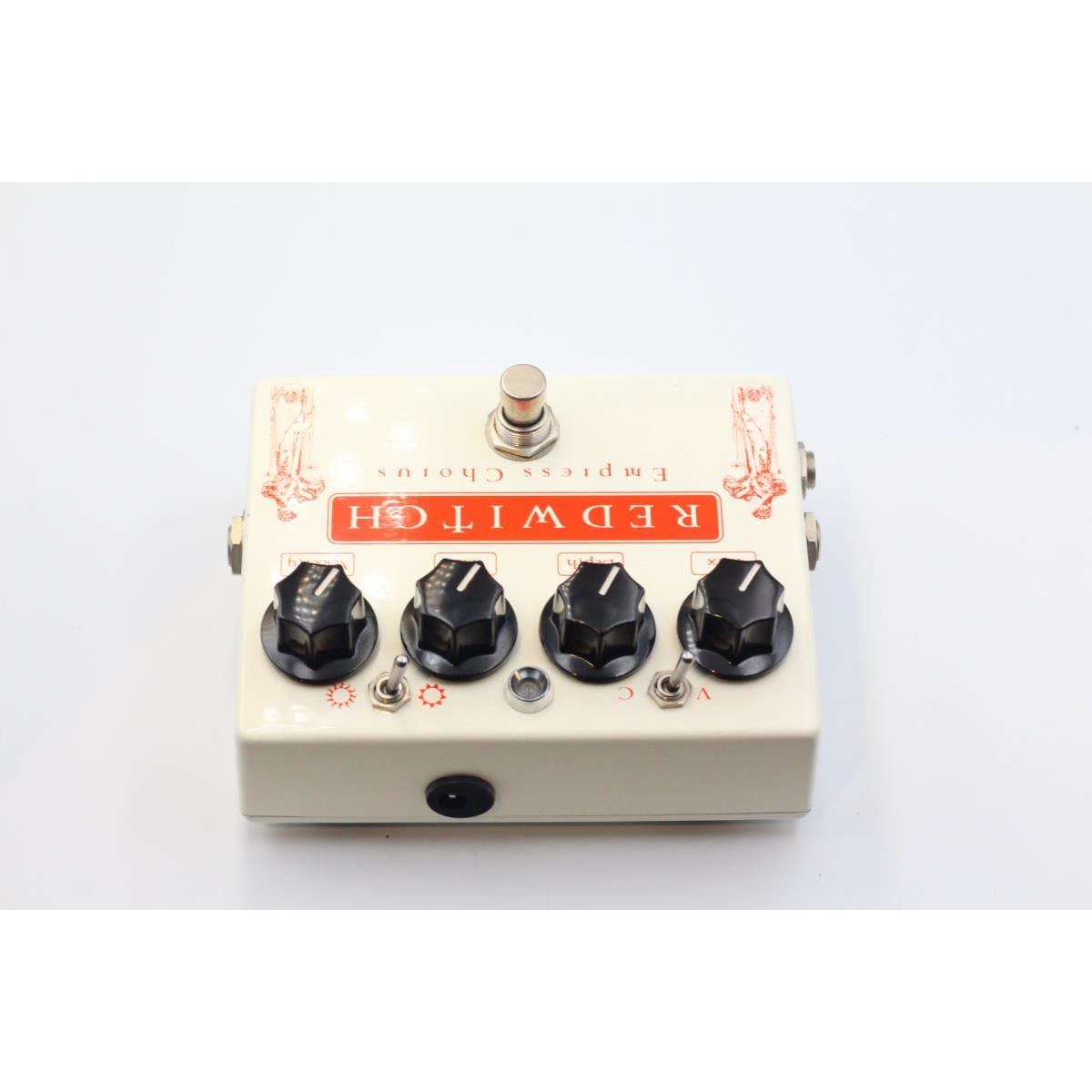 Ｒｅｄ　Ｗｉｔｃｈ　Ｐｅｄａｌｓ　ＥＭＰＲＥＳＳ　ＣＨＯＲＵＳ