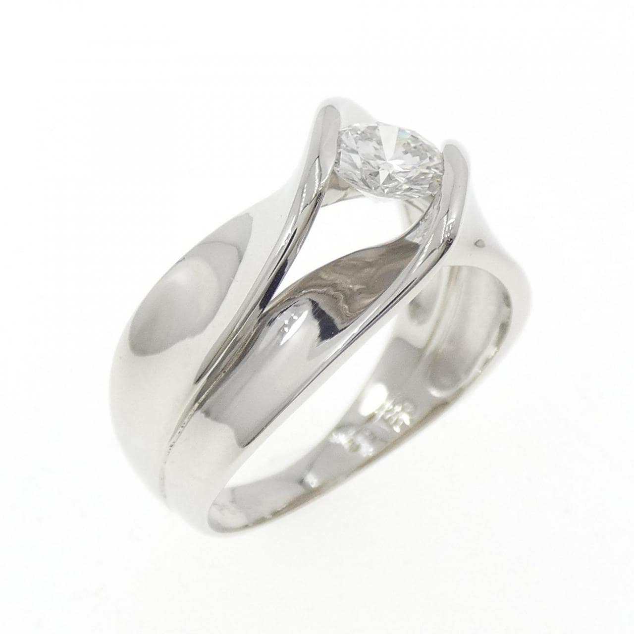PT900 ダイヤモンド リング 0.382CT