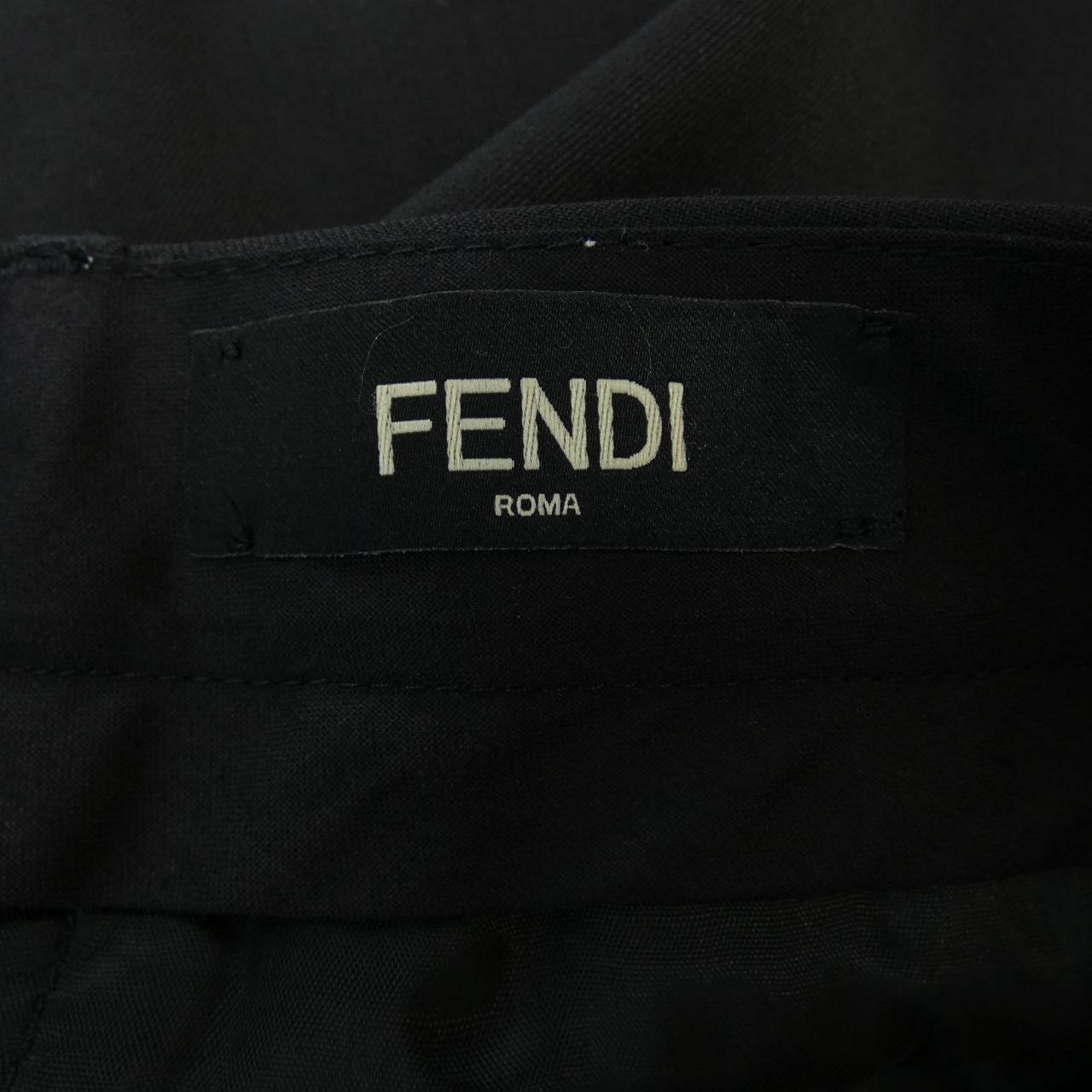 フェンディ FENDI パンツ