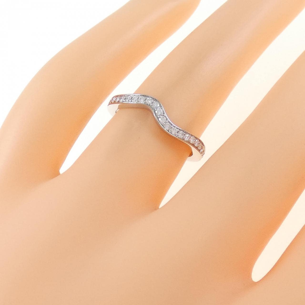 デビアス ダイヤモンド リング 0.19CT