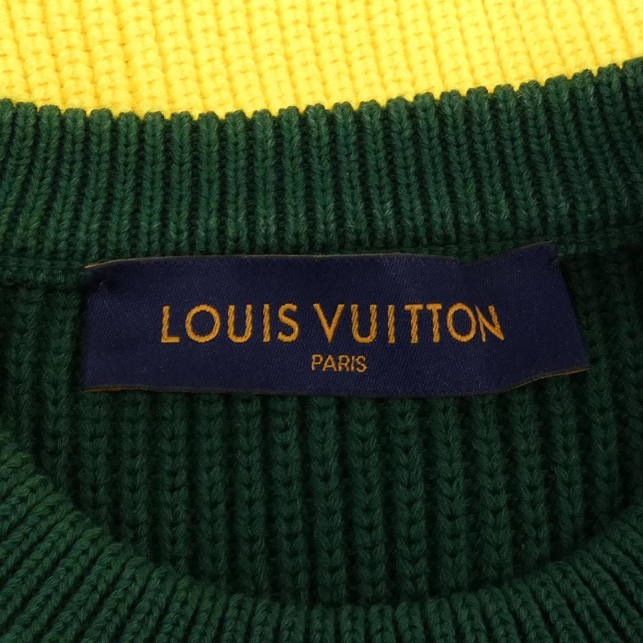 ルイヴィトン LOUIS VUITTON モノグラムリバーシブルライトボンバー HKN67WTBY ニット