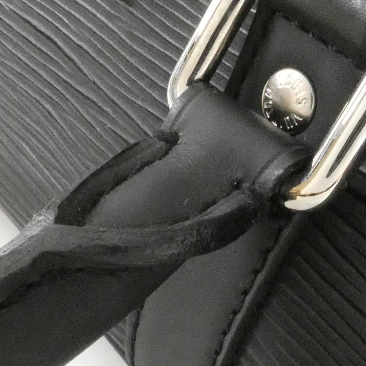 ルイヴィトン エピ セギュール PM M58872 バッグ