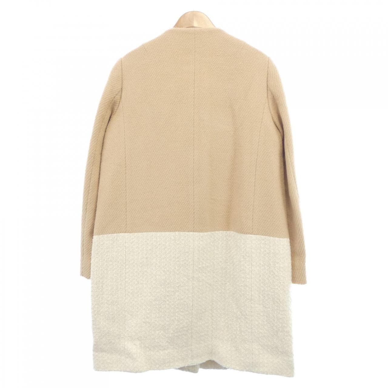 ラトータリテ La totalite コート